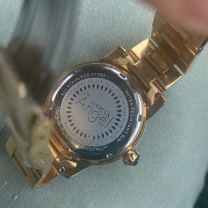 Women’s invicta angel